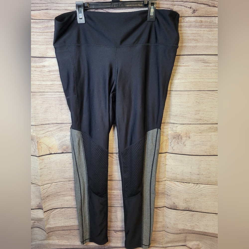 Under Armour Heatgear compression leggings